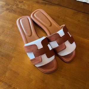 Womens brown sandals, size 11. Brand New!